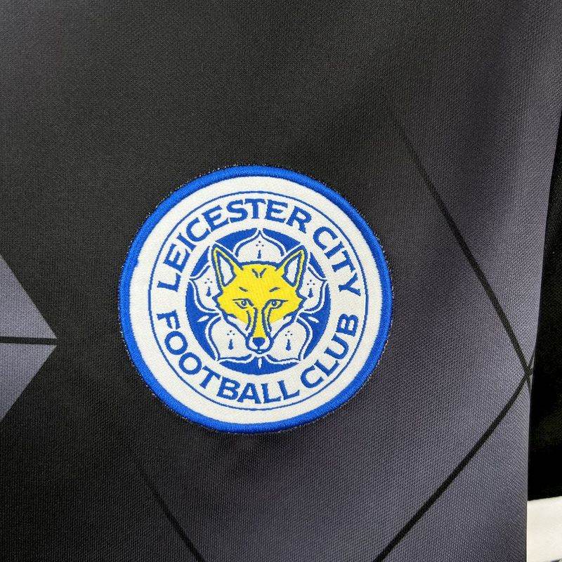 15-16 Leicester City Away Football kit - Footyb