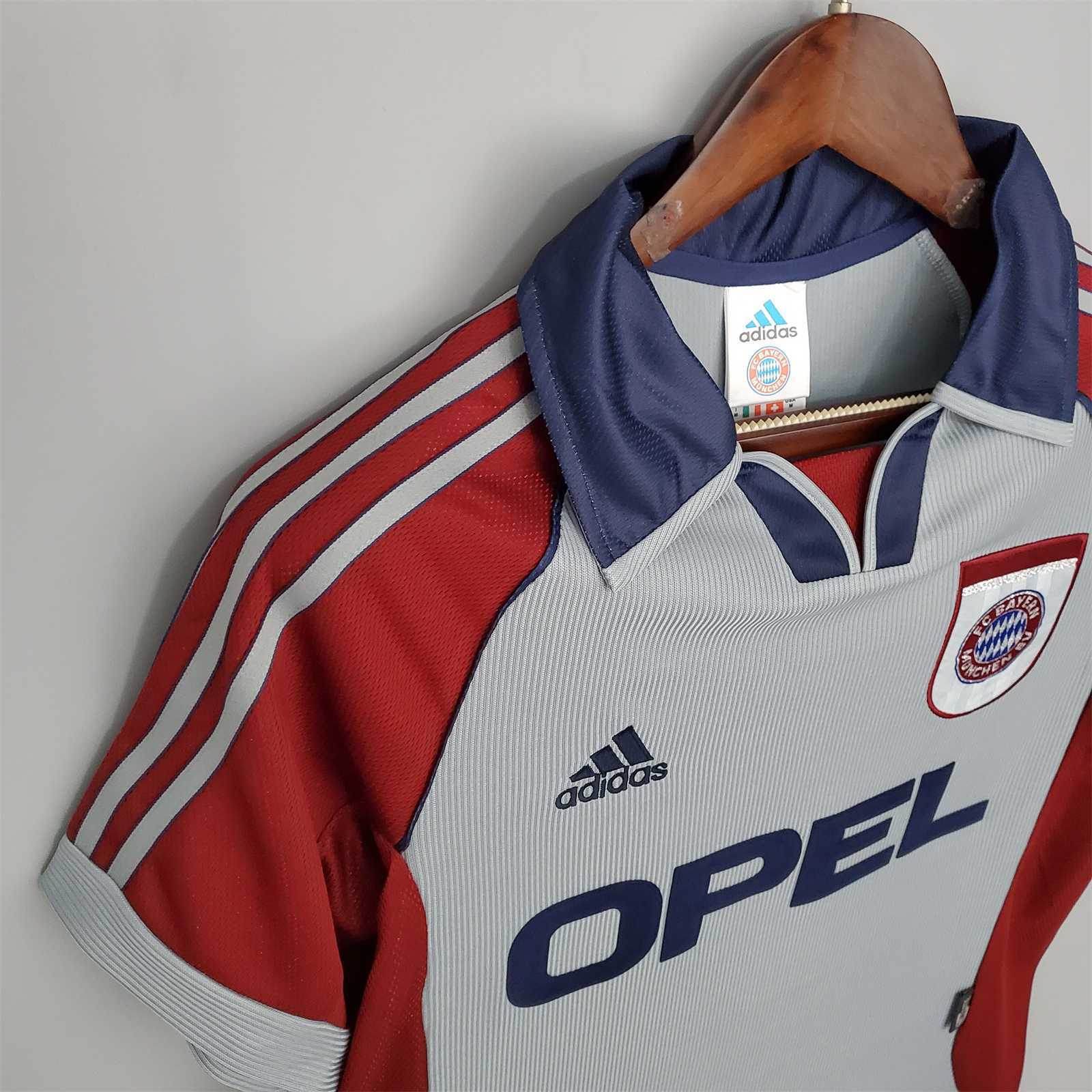 1998-1999 Bayern Munchen Away kit - Footyb
