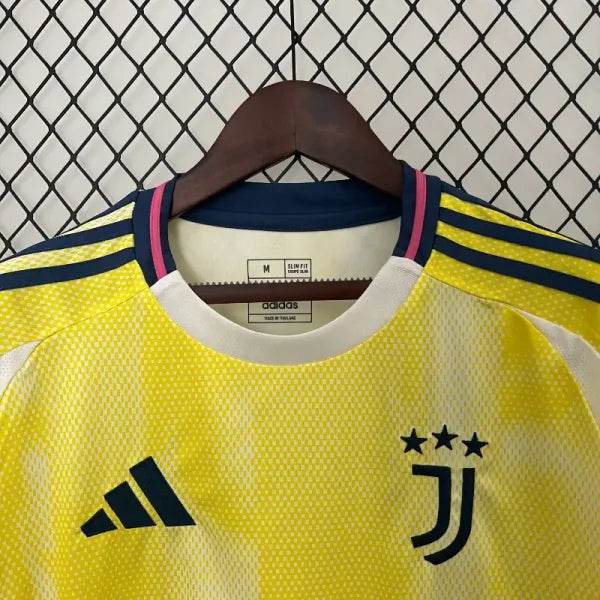 2024-2025 Juventus away Football kit - Footyb