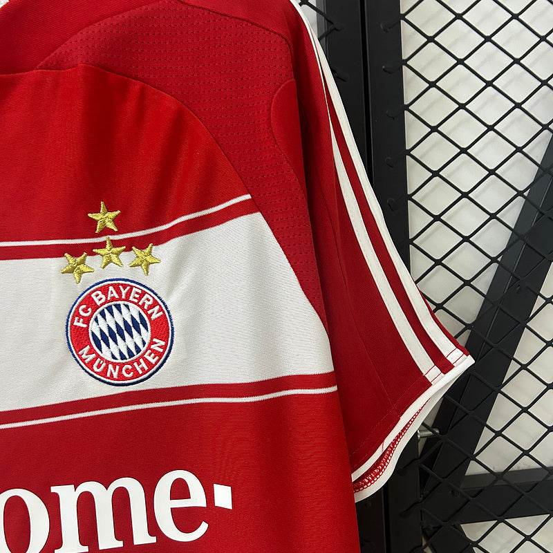 07-08 Bayern Munchen home - Footyb