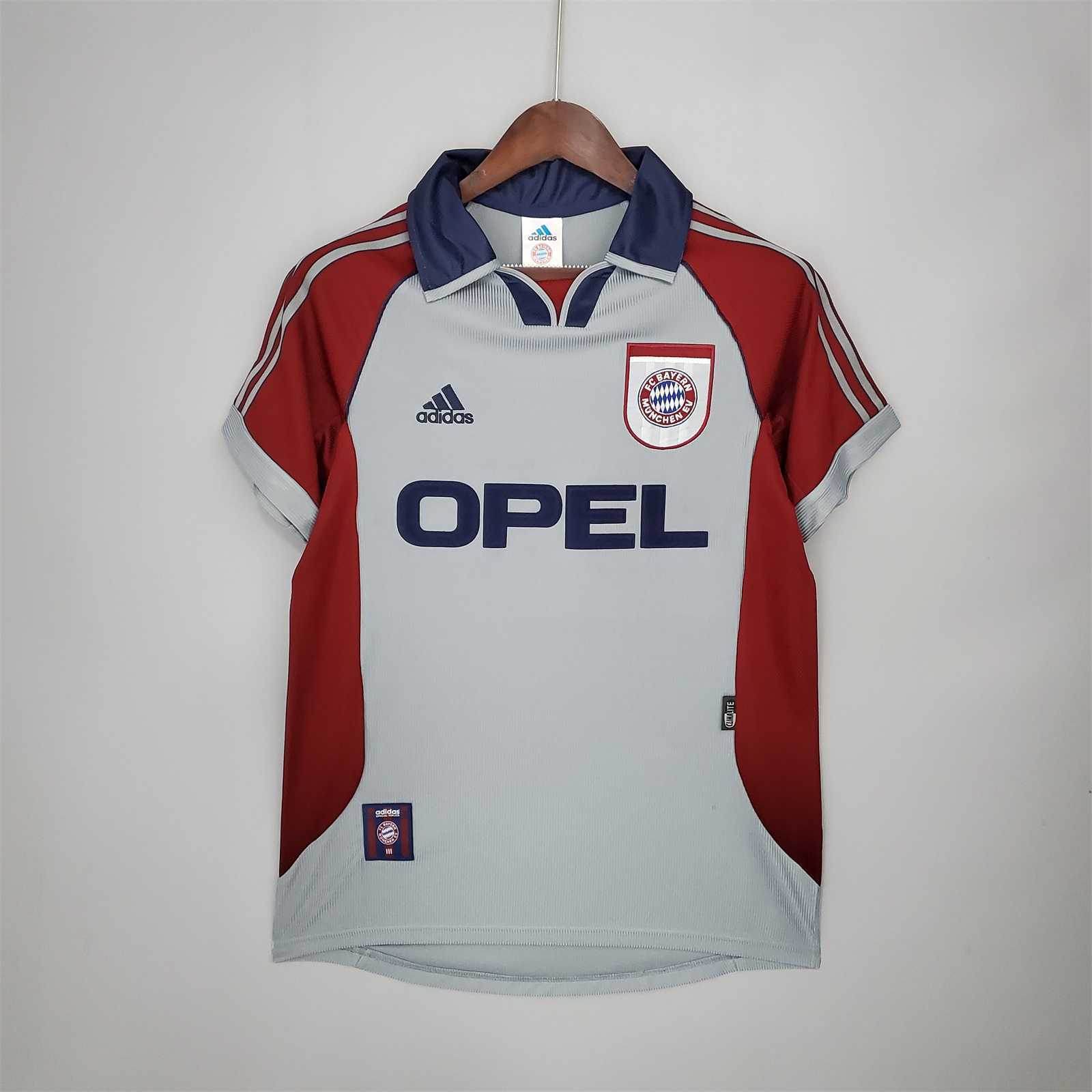 1998-1999 Bayern Munchen Away kit - Footyb