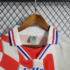 1998 Croatia Home Football kit - Footyb