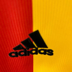 99-00 Galatasaray Home Football kit - Footyb