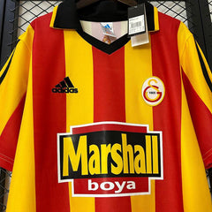 99-00 Galatasaray Home Football kit - Footyb