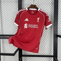 25-26 Liverpool home Football kit - Footyb