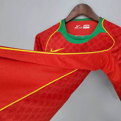Portugal 2004 home Football kit - Footyb