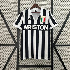 1984-1985 Juventus home Football kit - Footyb