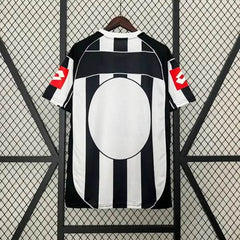 2002-2003 Juventus home Football kit - Footyb