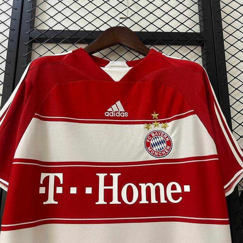 07-08 Bayern Munchen home - Footyb