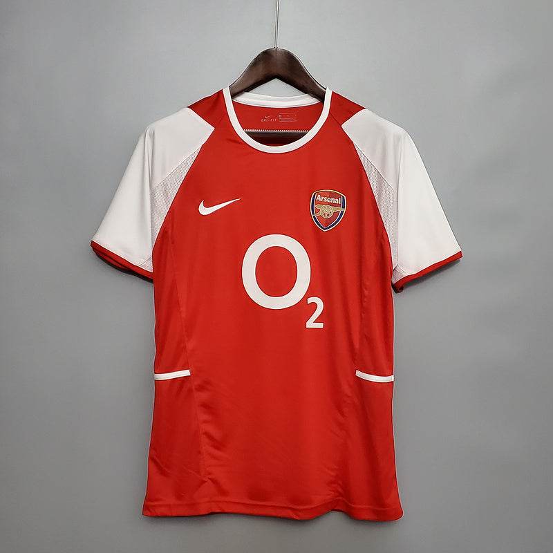 02/04 Arsenal home Football kit - Footyb