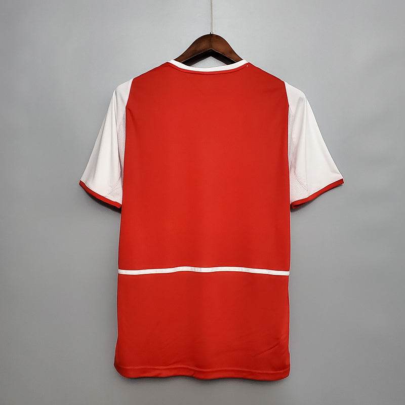 02/04 Arsenal home Football kit - Footyb