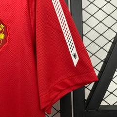 Manchester United 10/11 Home Football kit - Footyb