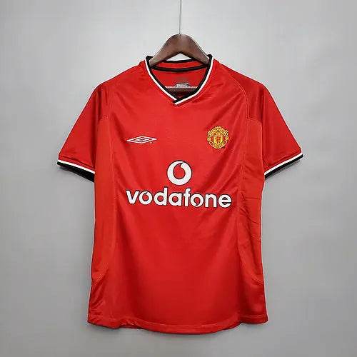 00/01 Manchester United home Football kit - Footyb
