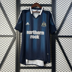 05/06 Newcastle United Away Football kit Footyb