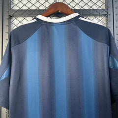 05/06 Newcastle United Away Football kit Footyb