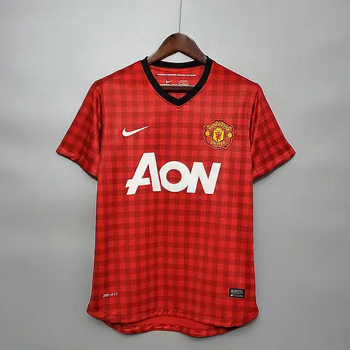 12/13 Manchester United home Football kit
