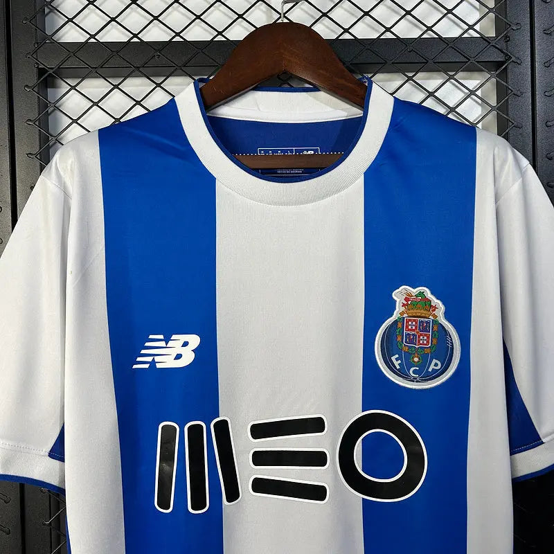 17/18 Porto Home Football kit