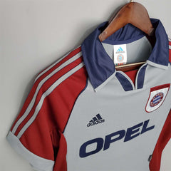 1998-1999 Bayern Munchen Away kit