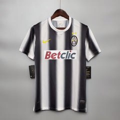 10-11 Juventus home