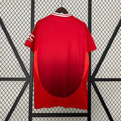24/25 Manchester United Home Football kit