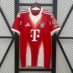 25/26 Bayern Munich Home Football kit