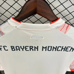 25/26 Bayern Munich third away Football kit