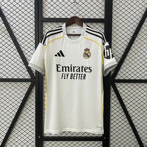 25/26 Real Madrid home Football kit