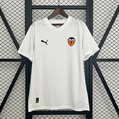 25/26 Valencia Home Football kit Footyb