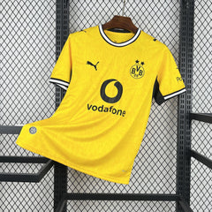 26-27 Borussia Dortmund Home Kit