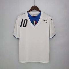 2006 Italy away kit