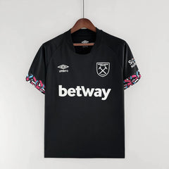 2022-2023 West Ham Away kit