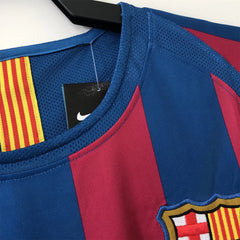 2005-2006 Barcelona Home  Kit