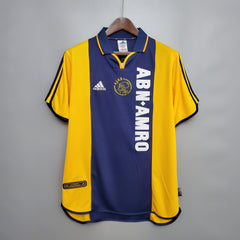 2000-01 Ajax away kit