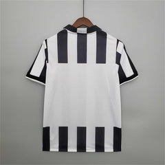 2014-15 Juventus Home Kit