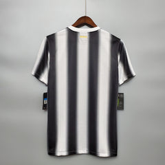 10-11 Juventus home