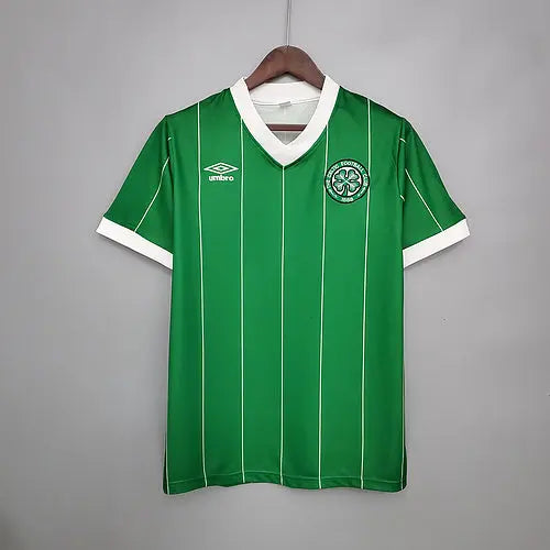 84/86 Celtic home Football kit Footyb