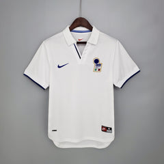 1998 Italy away kit