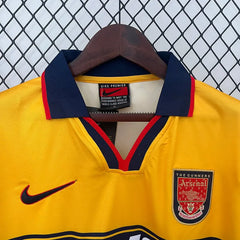 Arsenal 97/99 Away Football kit