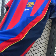 Barcelona 01/02 home Football kit - Footyb