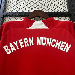 Bayern 05/06 home Football kit - Footyb
