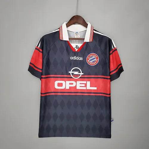 Bayern 97/99 home Football kit - Footyb