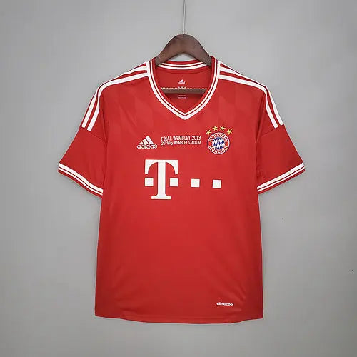 Bayern Munich 13/14 Champions League home Football kit