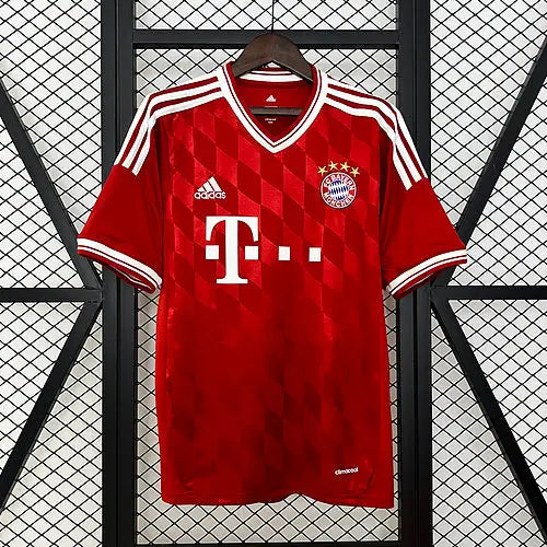 Bayern Munich 13/14 Home Football kit