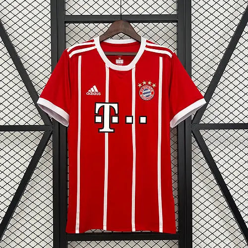 Bayern Munich 17/18 Home Football kit