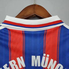 Bayern Munich 95/97 home Football kit