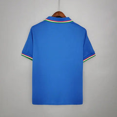 Italy 1982 home Football kit