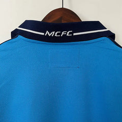 Manchester City 01/02 Home Football kit