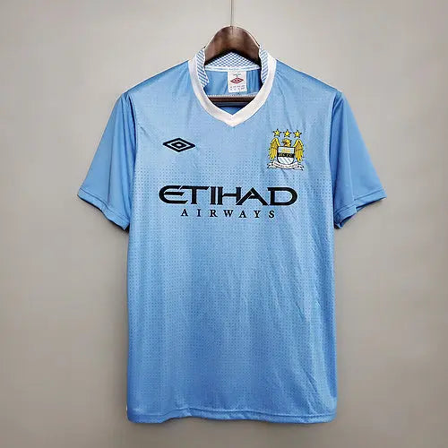 Manchester City 11/12 home Football kit