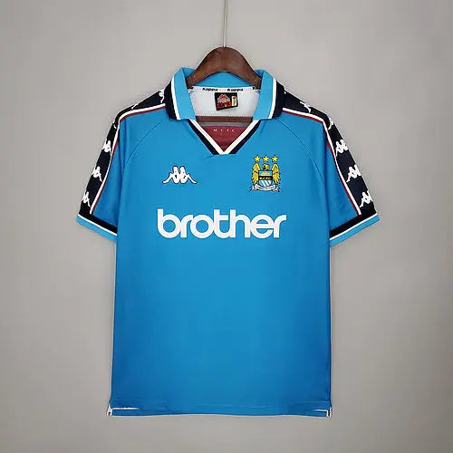 Manchester City 97/99 home Football kit