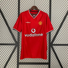 Manchester United 00/02 Home Football kit